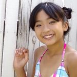 ジュニアアイドル 水着ではしゃぐ夏！千葉裕子 ロンリーバタフライ 1/2